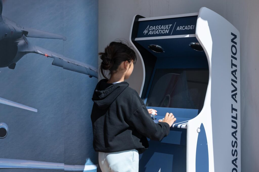 Dassault Aviation - La borne de jeu personnalisée au service de l’image de marque 1 230928 VA DSC 0163